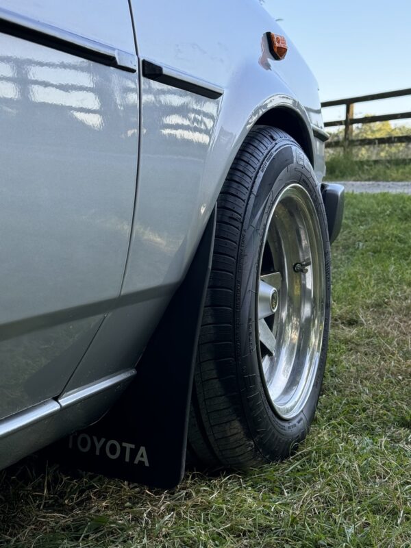 Toyota Corolla DX - Image 13