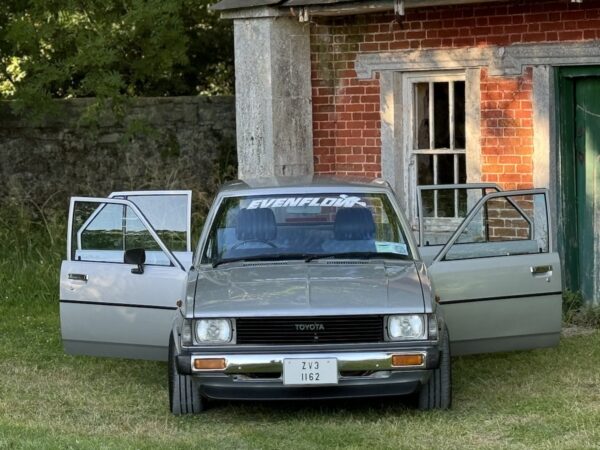 Toyota Corolla DX - Image 22
