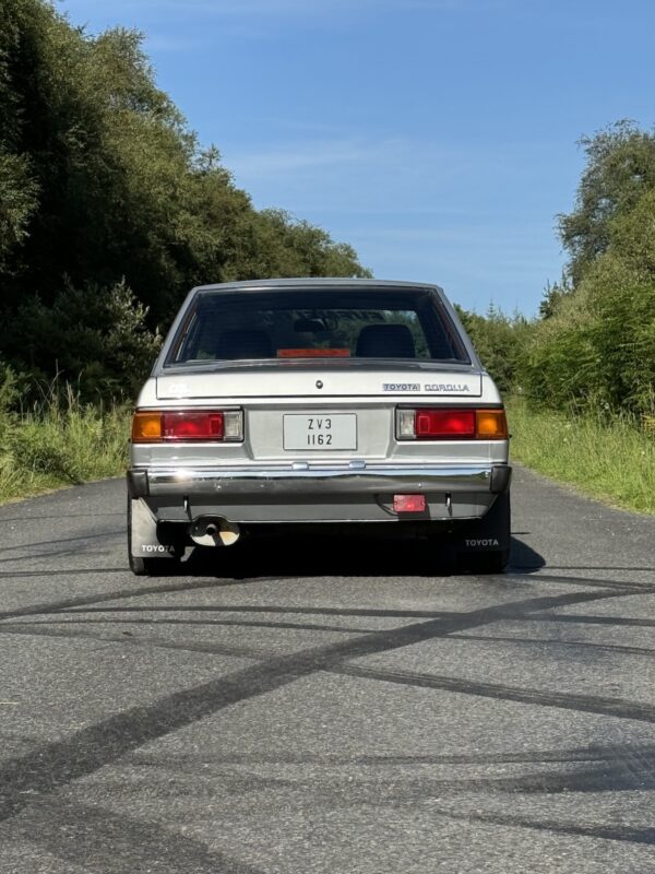 Toyota Corolla DX - Image 5