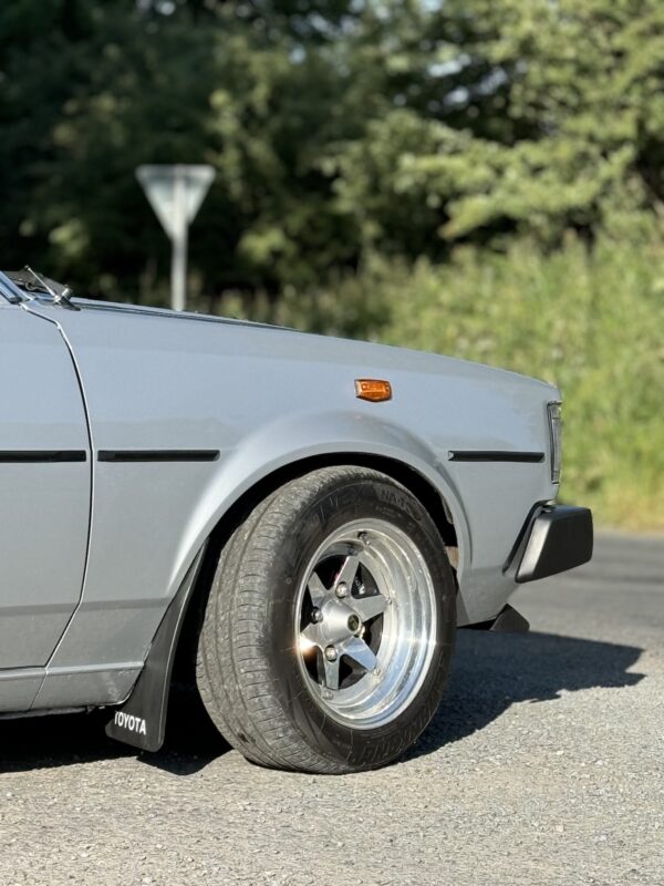 Toyota Corolla DX - Image 7